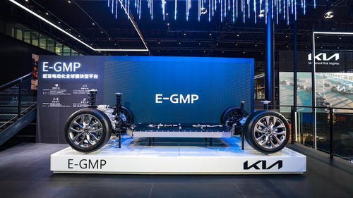 专属电动车型ev6中国实车首秀 起亚在华启用全新logo