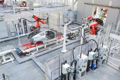 零跑汽车首批白车身正式下线,电动汽车电池研发同步加速